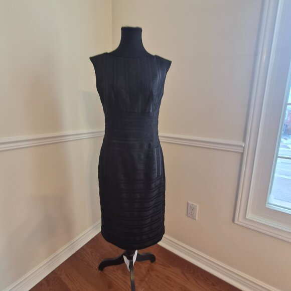 Anne Klein Black Dress with Silver Metallic Thread, Size 4 - Picture 3 of 14